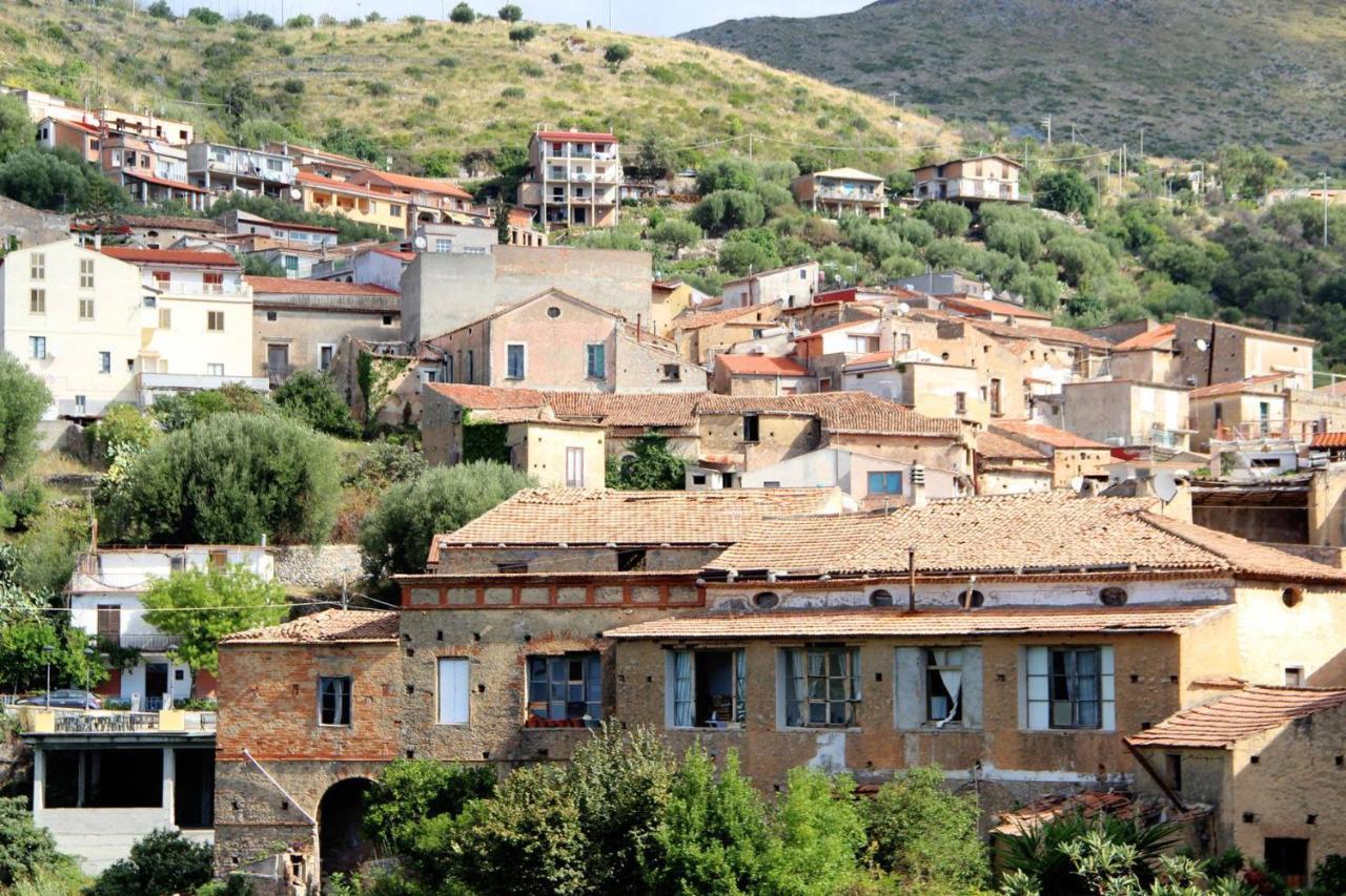 Gasthaus Relais Pian delle Starze Marina di Camerota Exterior foto